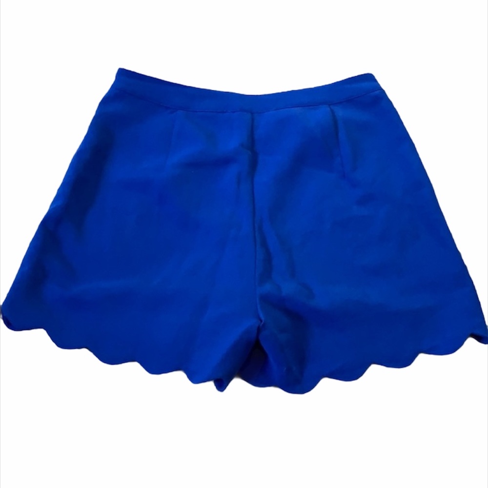 🎉HP🎉EUC Double Zero SIZE Small Trendy Scalloped Blue Shorts - Picture 2 of 4